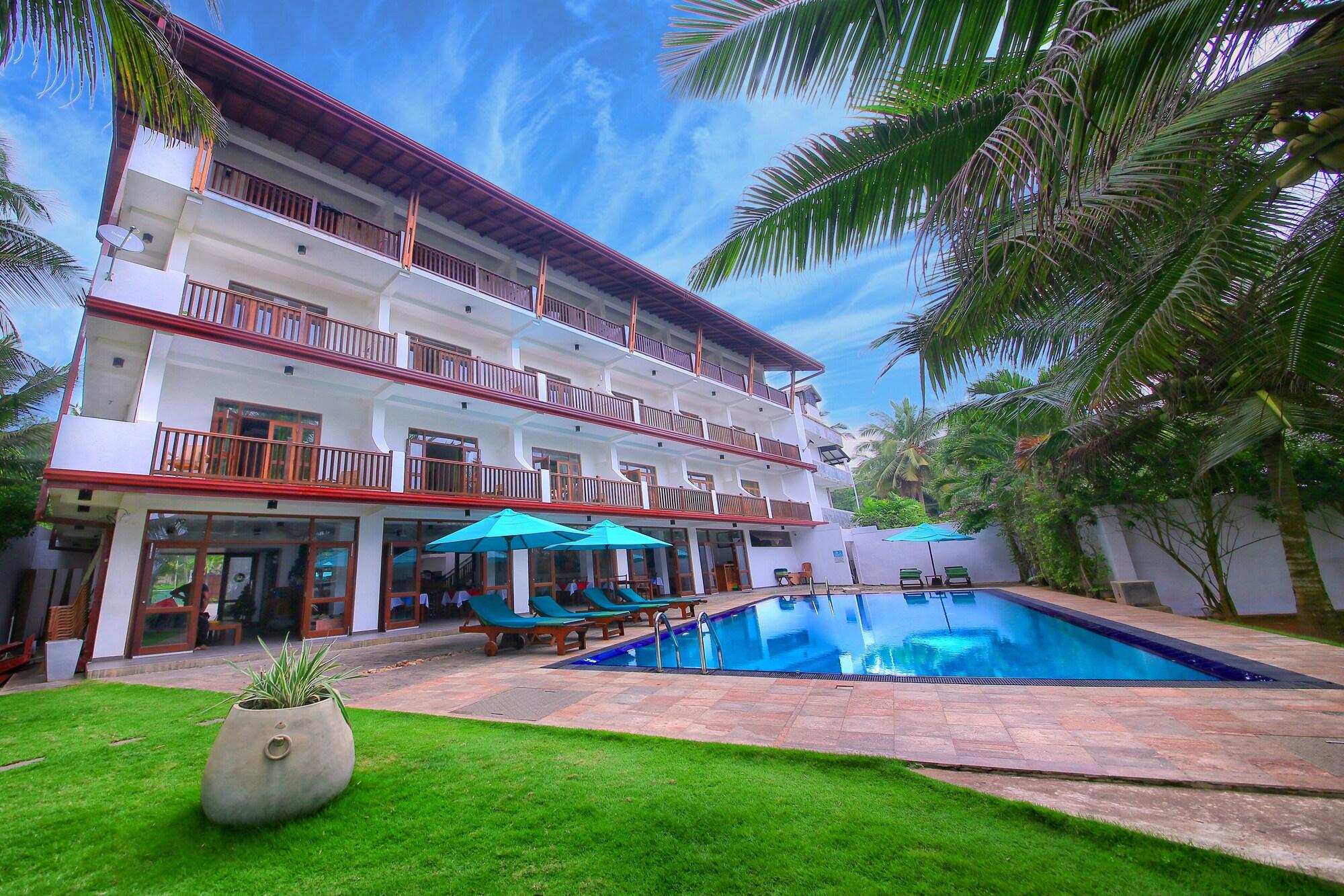 Rockside Beach Resort Бентота Экстерьер фото