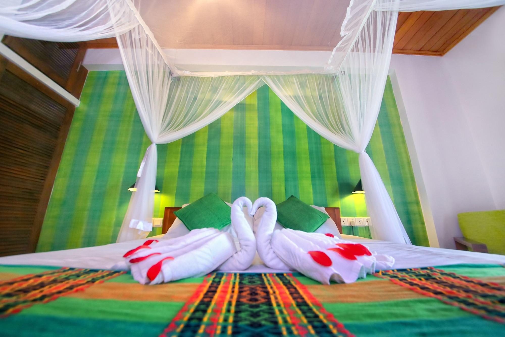Rockside Beach Resort Бентота Экстерьер фото
